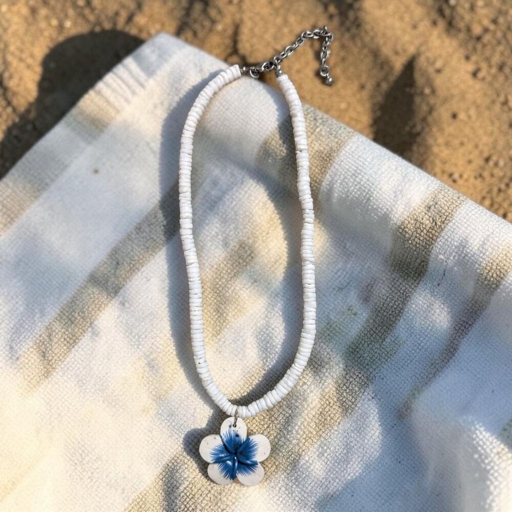 Boho Beach Jewelry, Coastal Floral Choker, Adjustable Beaded Necklace - Picture 2 of 6
